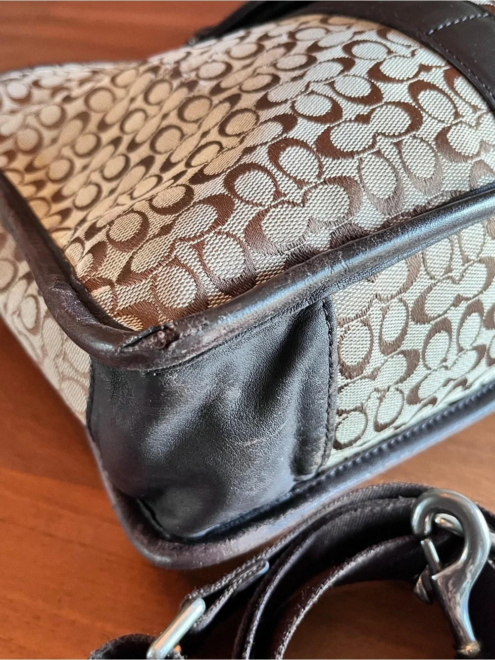 Coach Embassy BriefCase Folio Laptop Travel Tan Jacquard Signature C 16” Bag